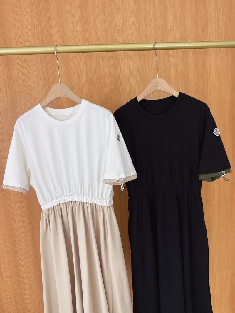 Moncler Dress Breathable 139695