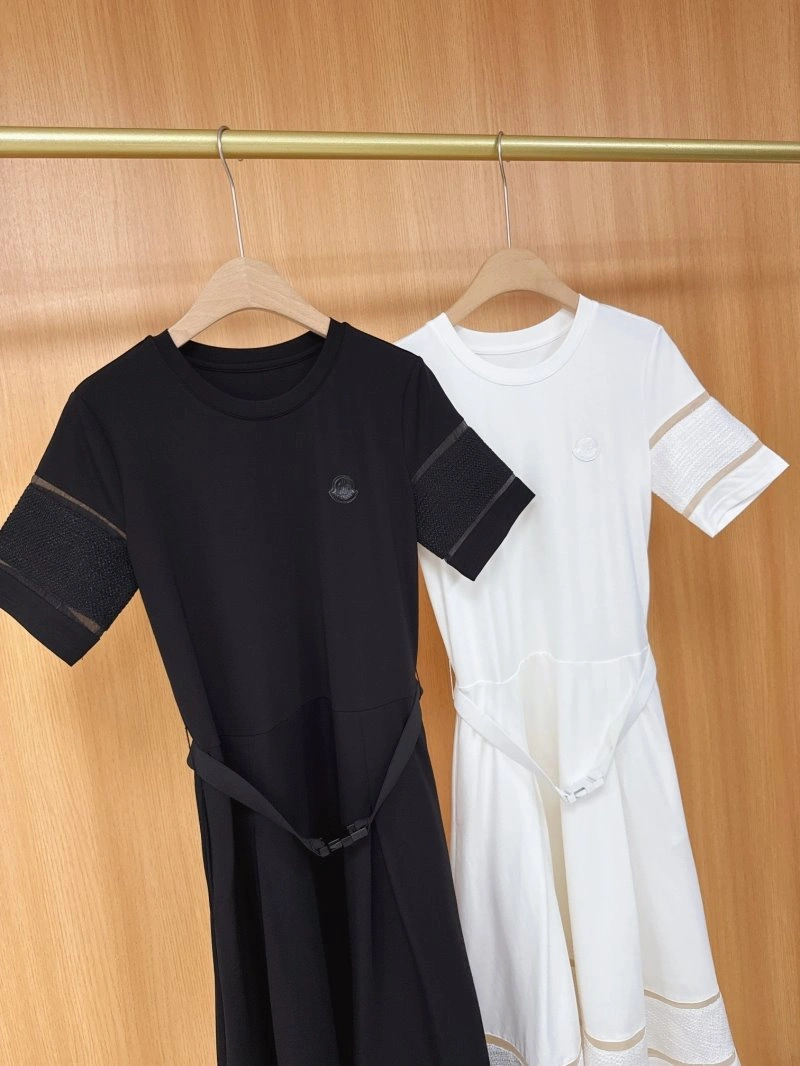 Moncler Dress WaterResistant 139800