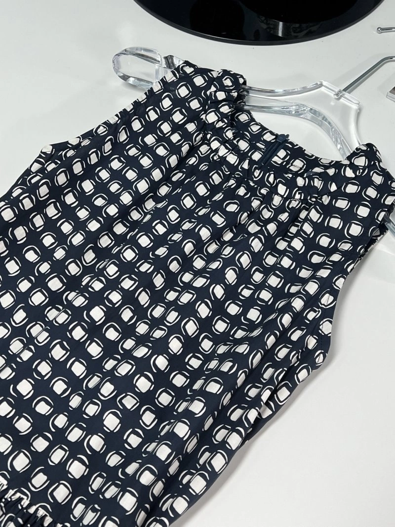 Moncler Dress Vibrant 139802