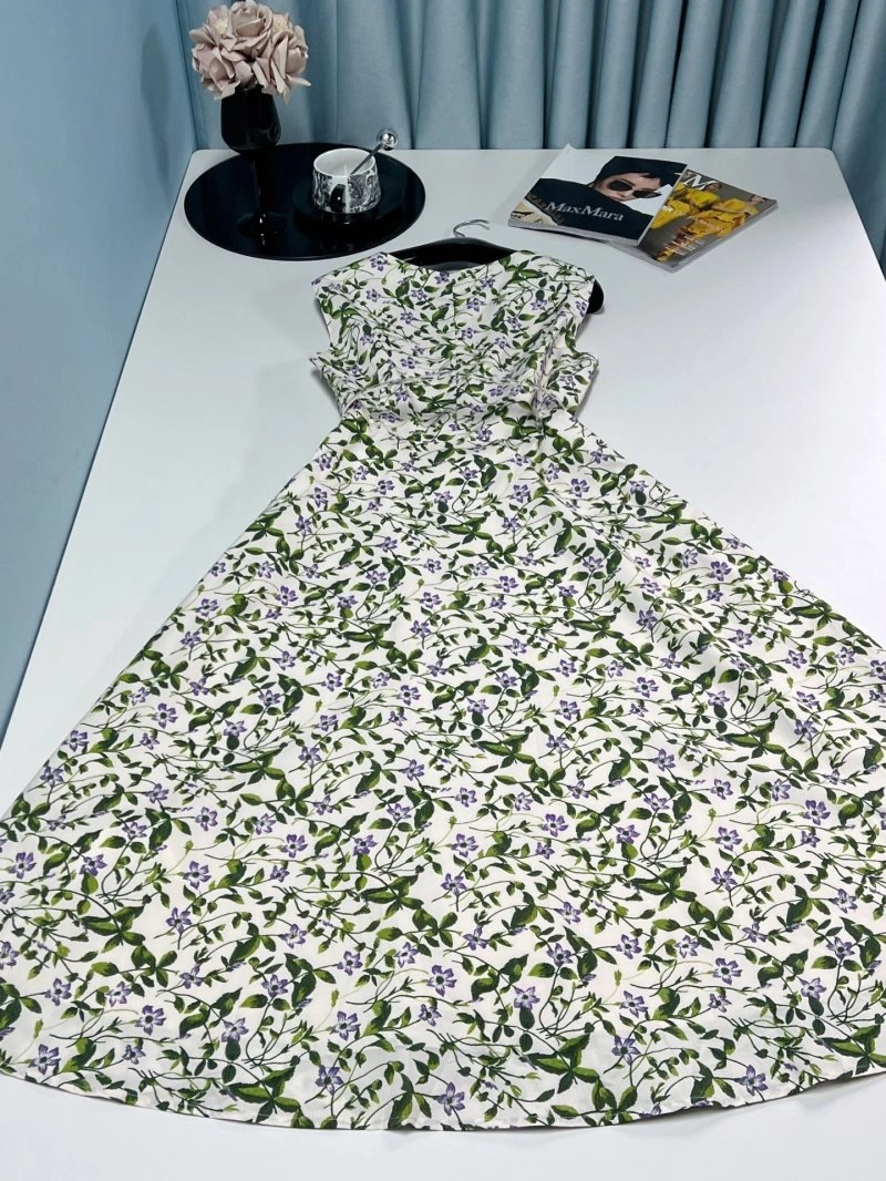 Practical Moncler Dress 139796