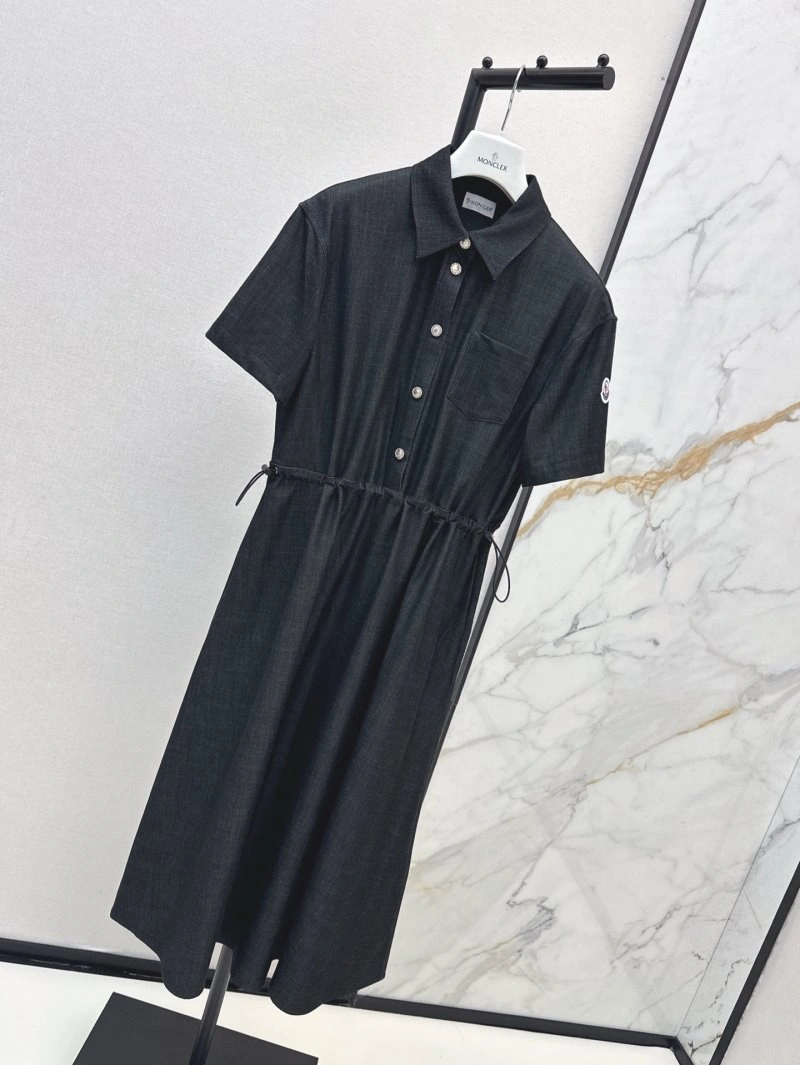 Moncler Dress EasyMatch 139670