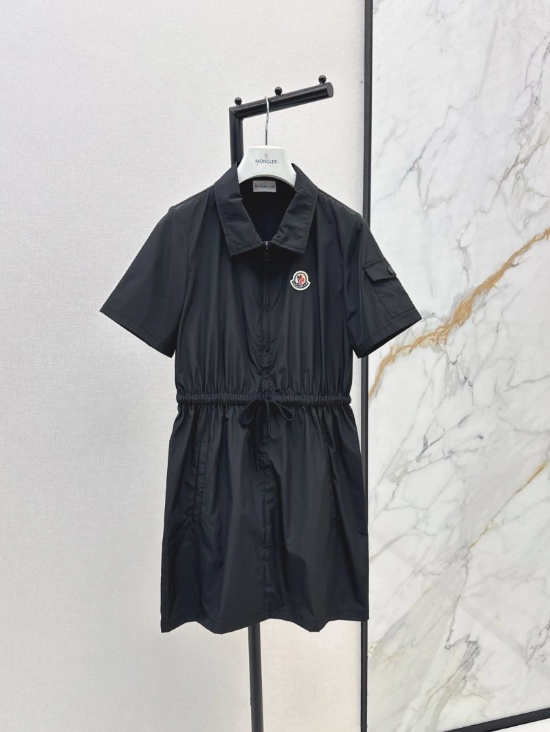 Moncler Dress WaterResistant 139660