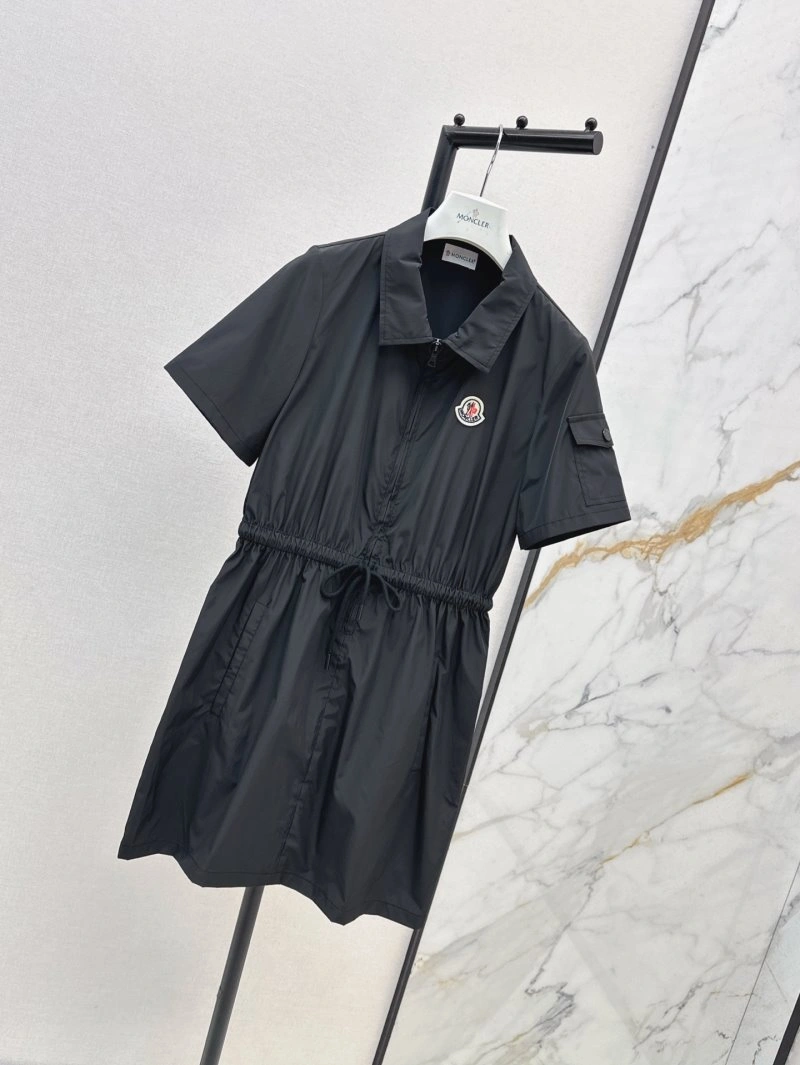 Moncler Dress WaterResistant 139660