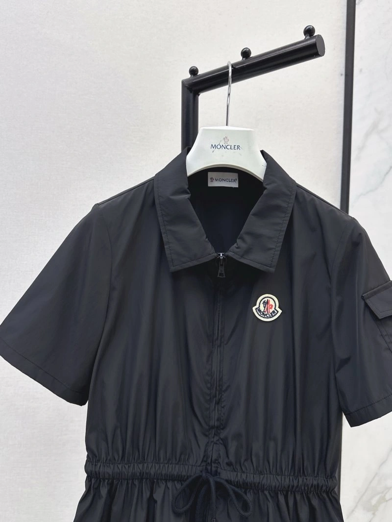 Moncler Dress WaterResistant 139660