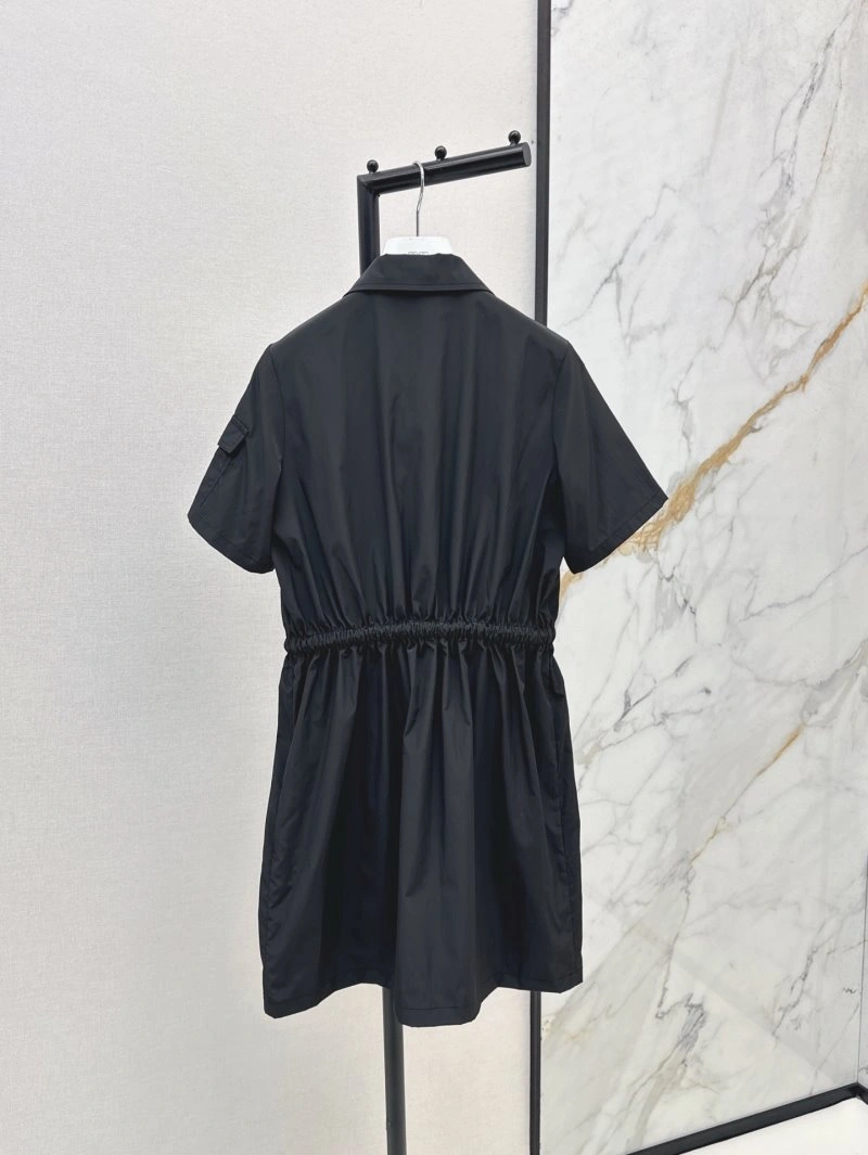 Moncler Dress WaterResistant 139660