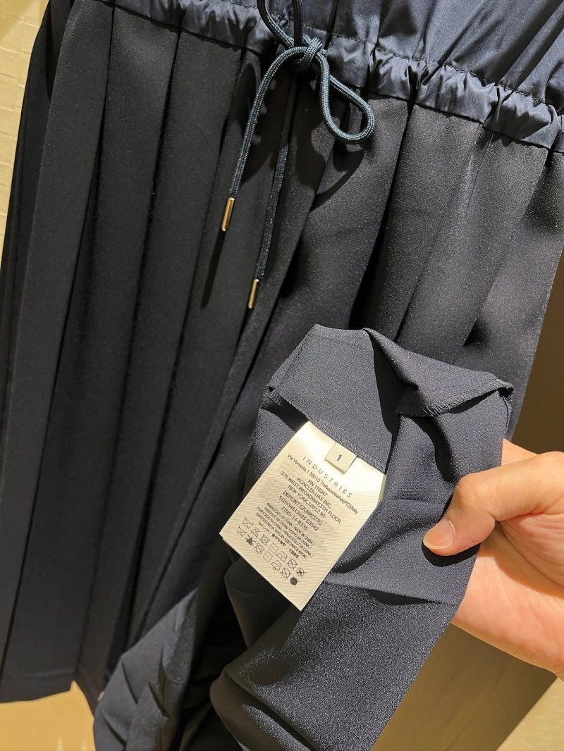 Breathable Moncler Dress 139659
