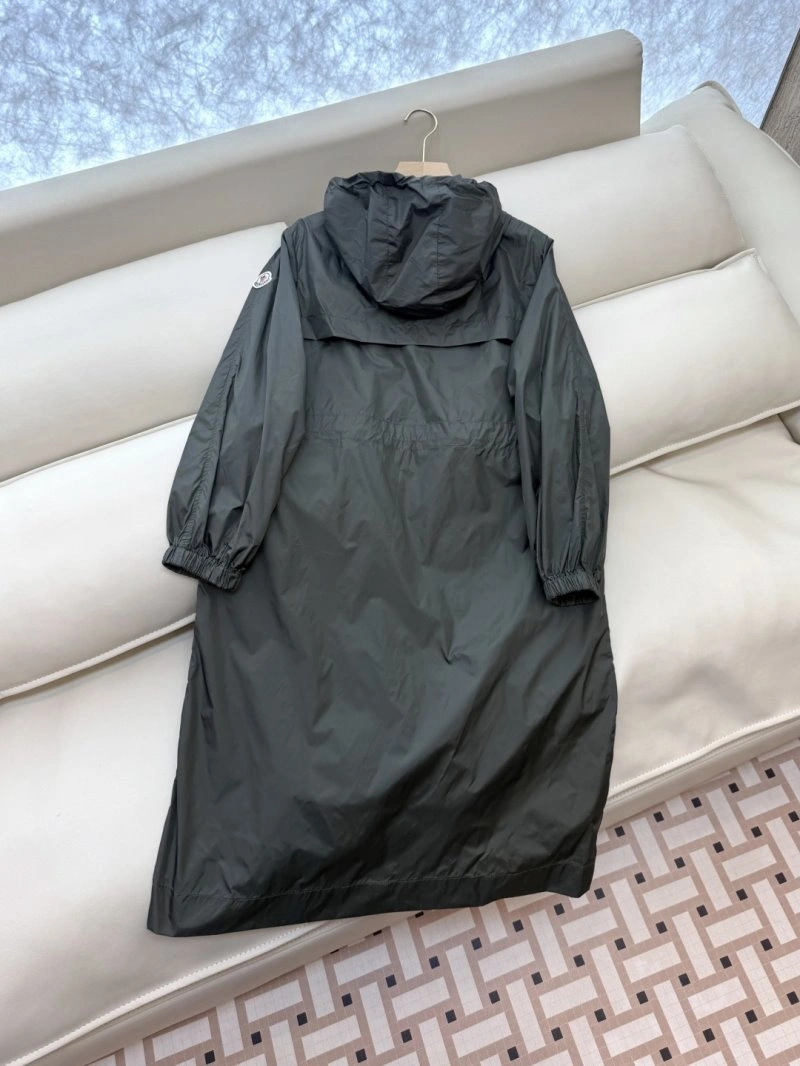 Moncler Dress Youthful 139632