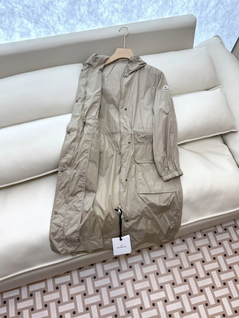 Trendsetting Moncler Dress 139646
