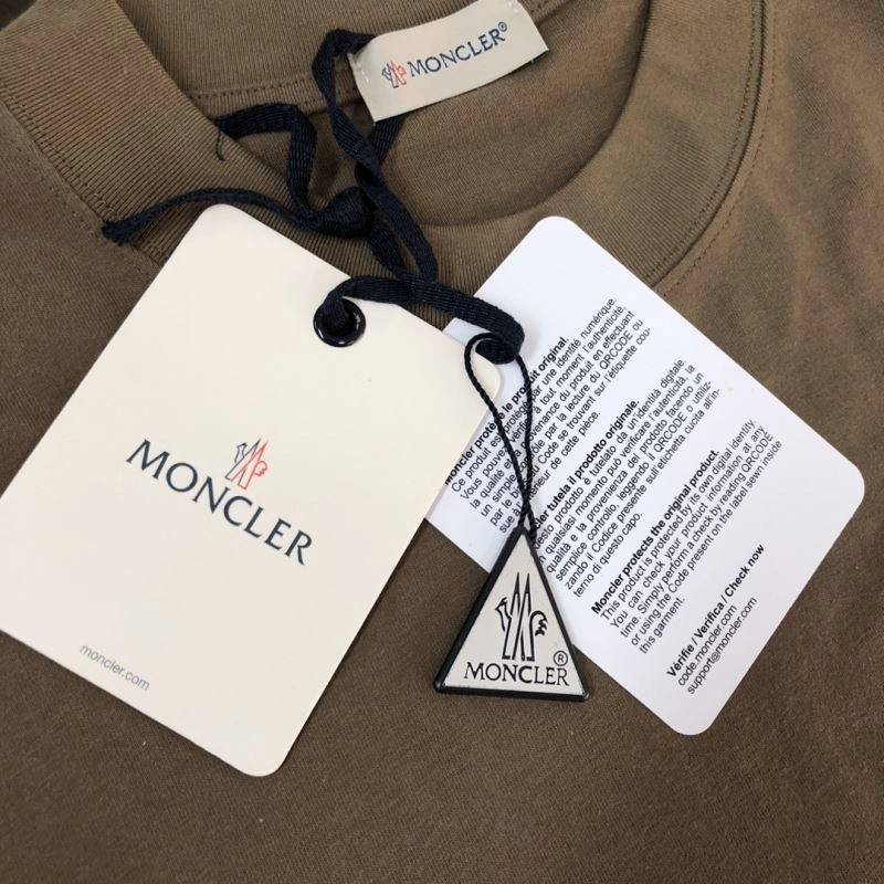Stretchable Moncler Hoodies 143676