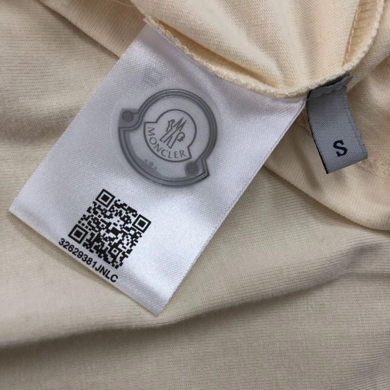 WaterResistant Moncler Hoodies 143673