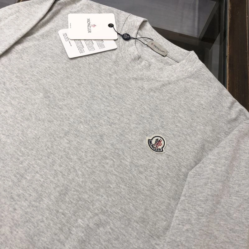 Moncler Hoodies SoftTouch 143675