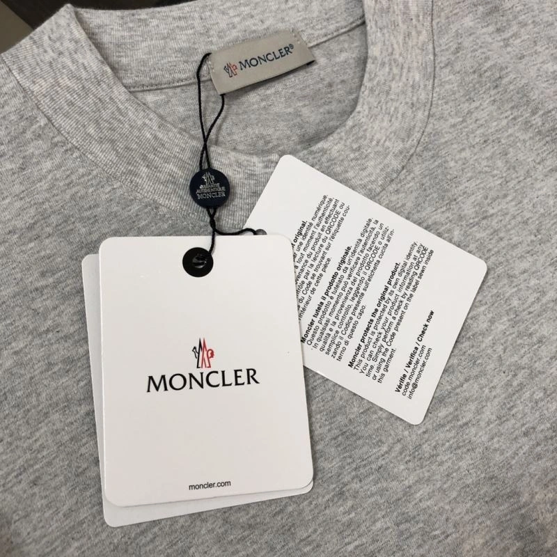 Moncler Hoodies SoftTouch 143675