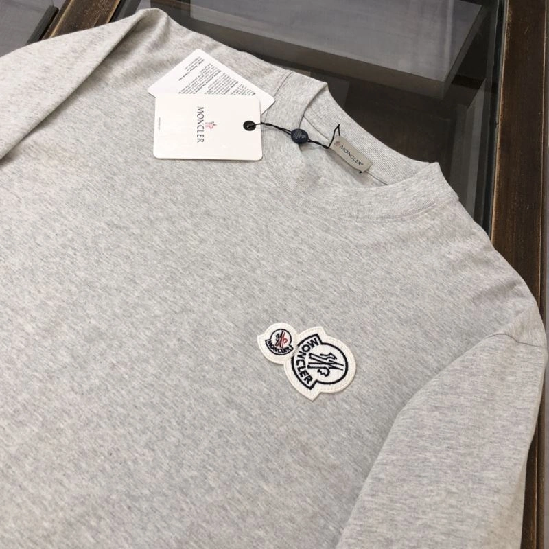 Moncler Hoodies UrbanStyle 143656