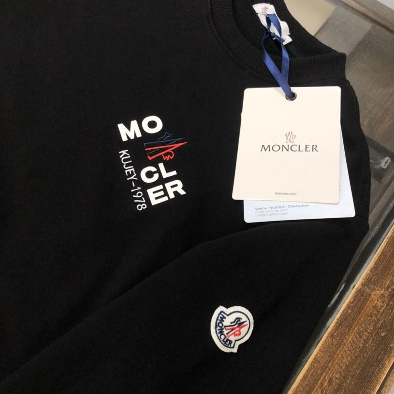 Moncler Hoodies Lightweight 143657