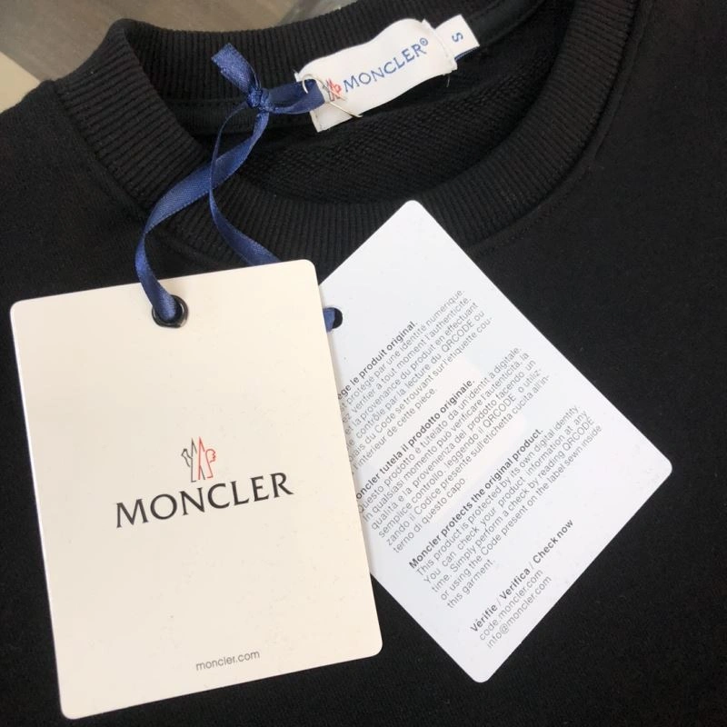 Moncler Hoodies Lightweight 143657