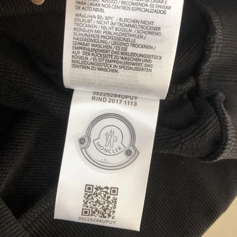 Moncler Hoodies Lightweight 143657