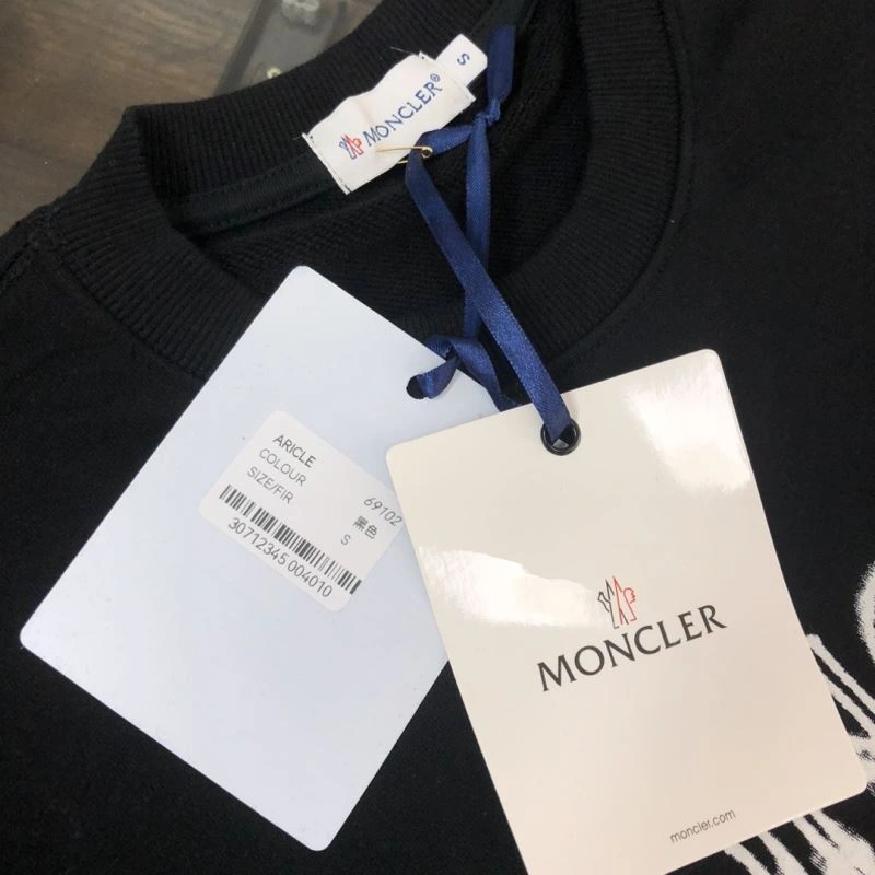 Moncler Hoodies WaterResistant 143616