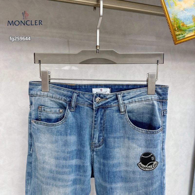 OdorResistant Moncler Jeans 143702
