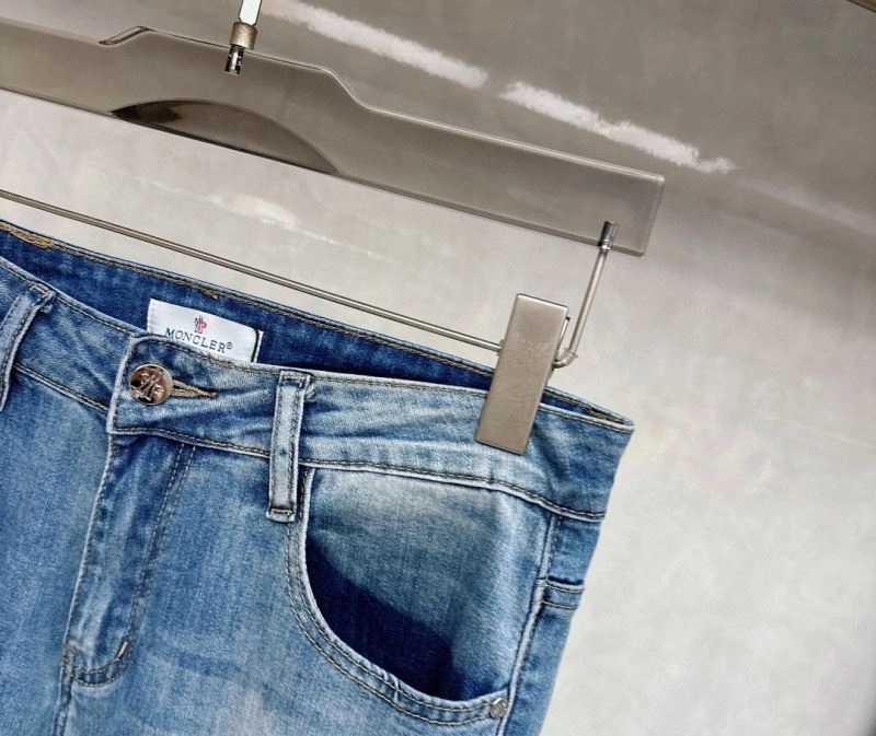 OdorResistant Moncler Jeans 143702