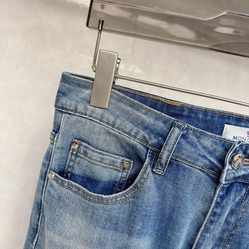 OdorResistant Moncler Jeans 143702