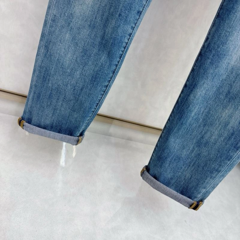OdorResistant Moncler Jeans 143702