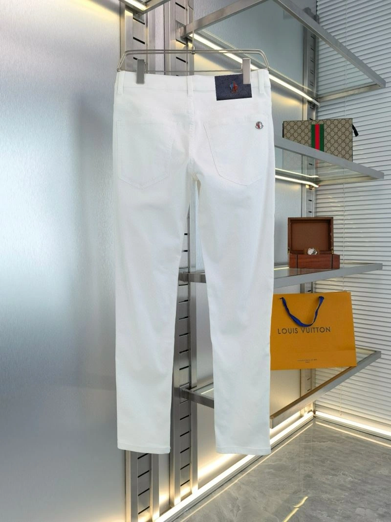 Moncler Jeans Reliable 139895