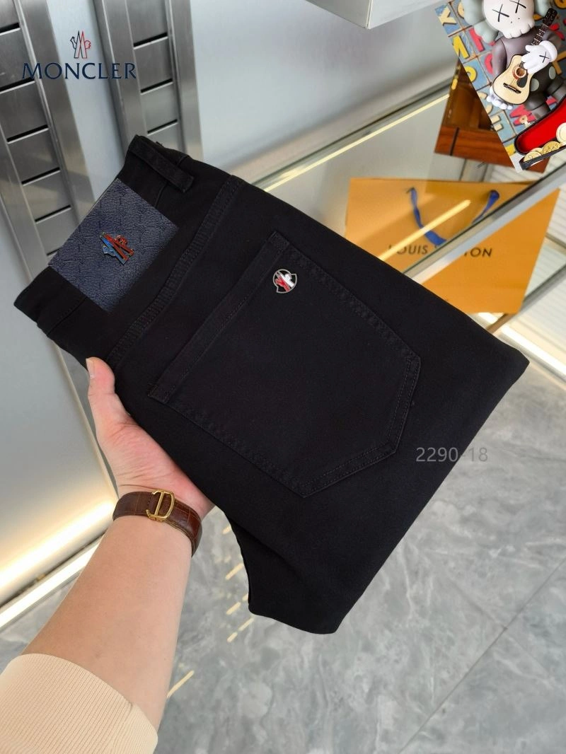 Moncler Jeans Flexible 139890