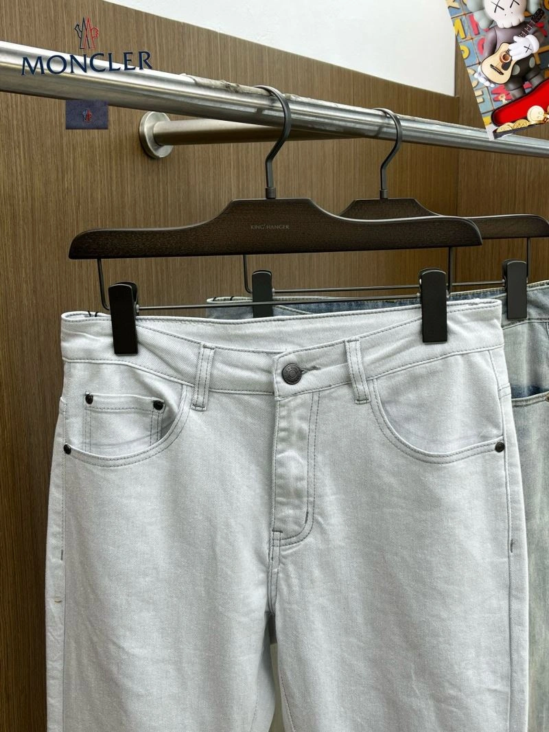 Snug Moncler Jeans 139874