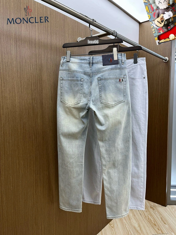 Moncler Jeans Contemporary 139872