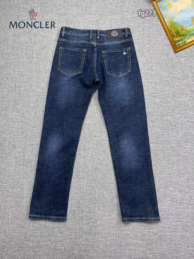 Moncler Jeans GoAnywhere 139870