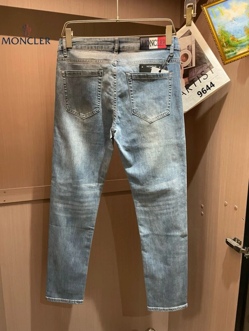 Moncler Jeans Stretchable 139869