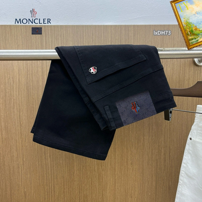 Moncler Jeans Bold 139866
