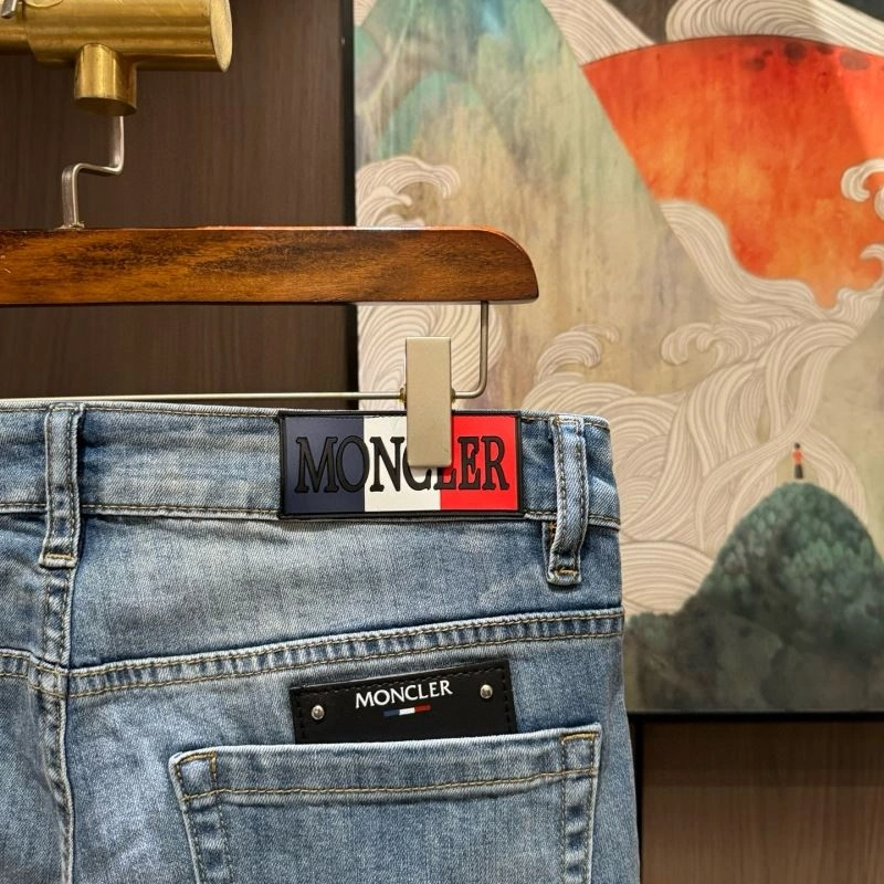 Moncler Jeans WrinkleFree 143674