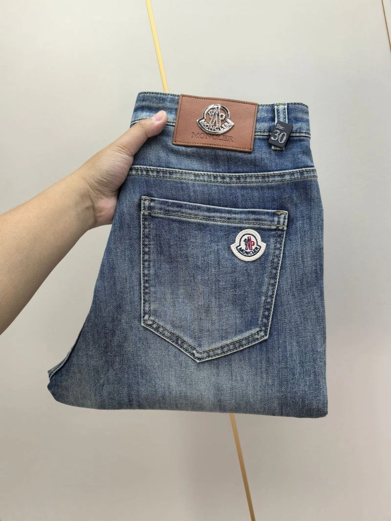 Moncler Jeans Lightweight 142626