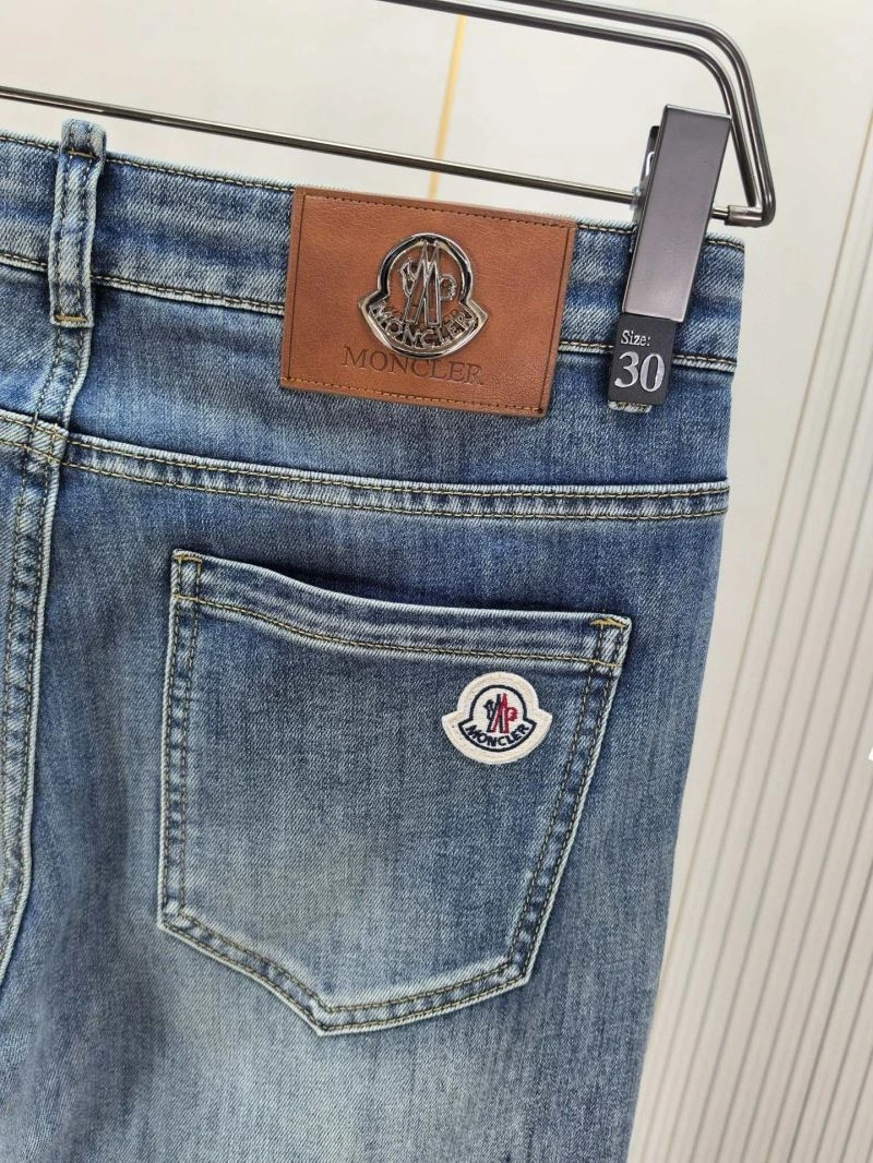 Moncler Jeans Lightweight 142626