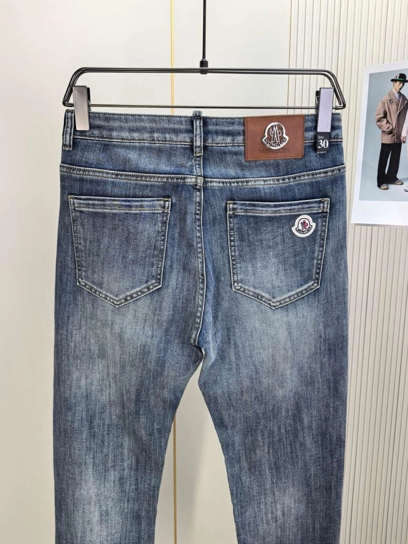 Moncler Jeans Lightweight 142626