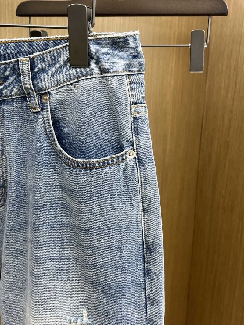 Upgraded Moncler Jeans 142625