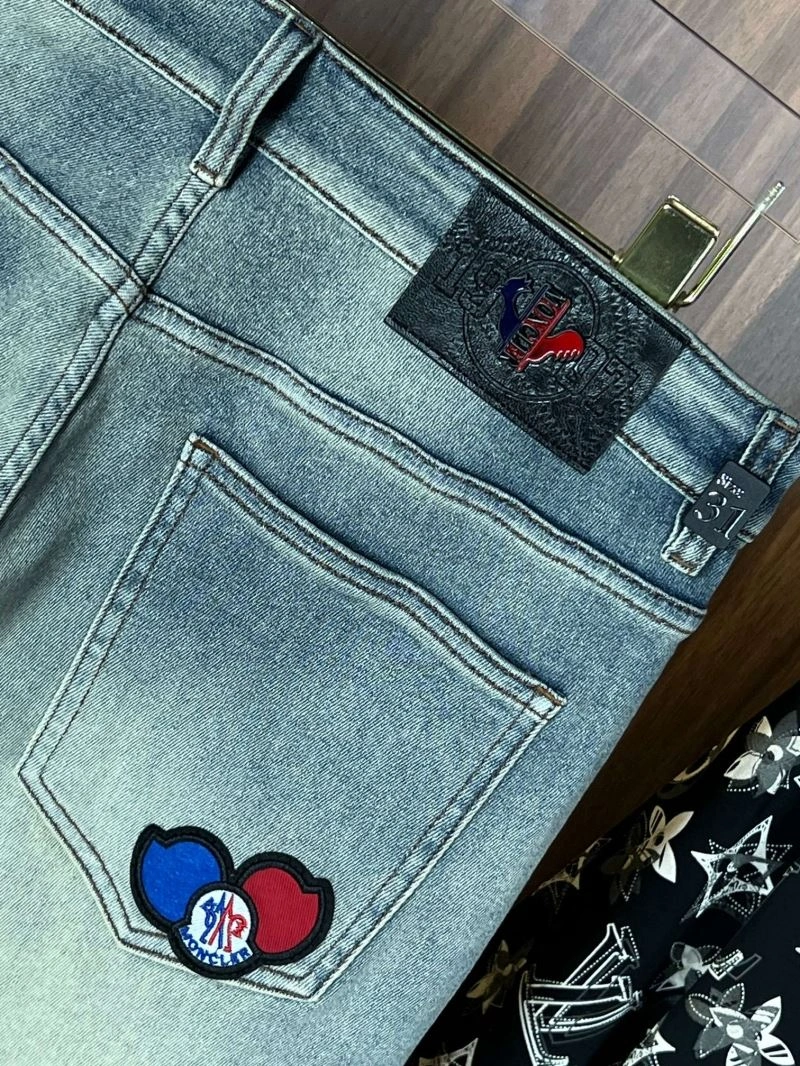 Trendy Moncler Jeans 142619