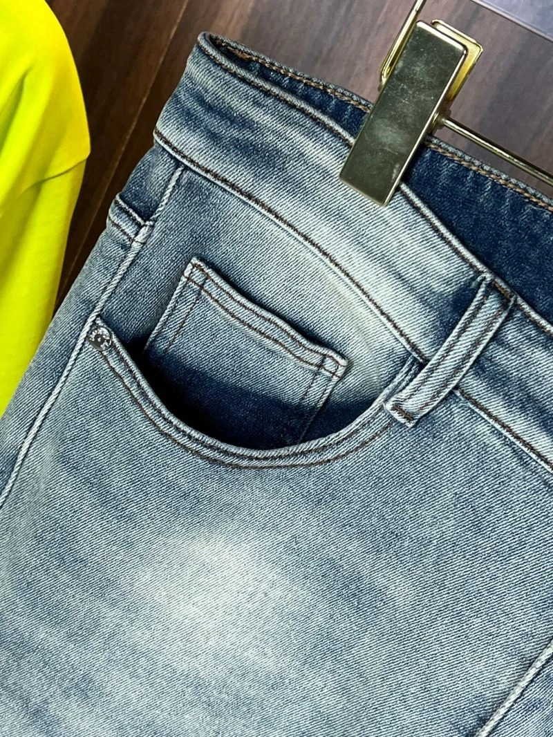 Trendy Moncler Jeans 142619