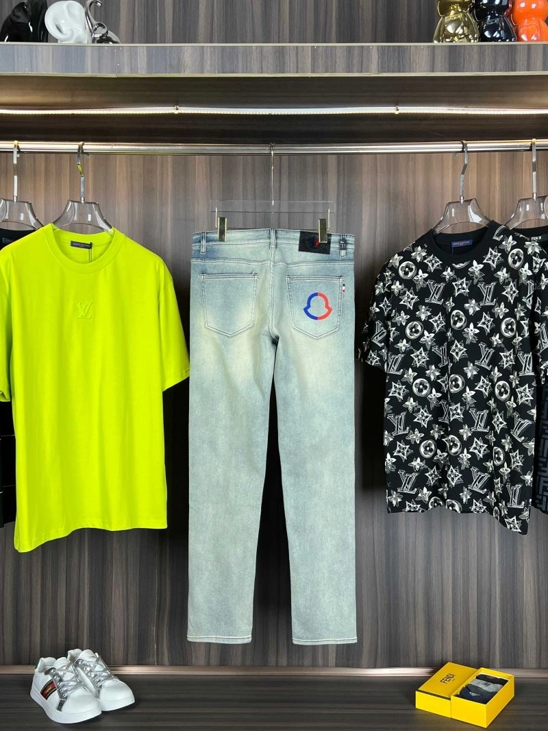 HighPerformance Moncler Jeans 142637