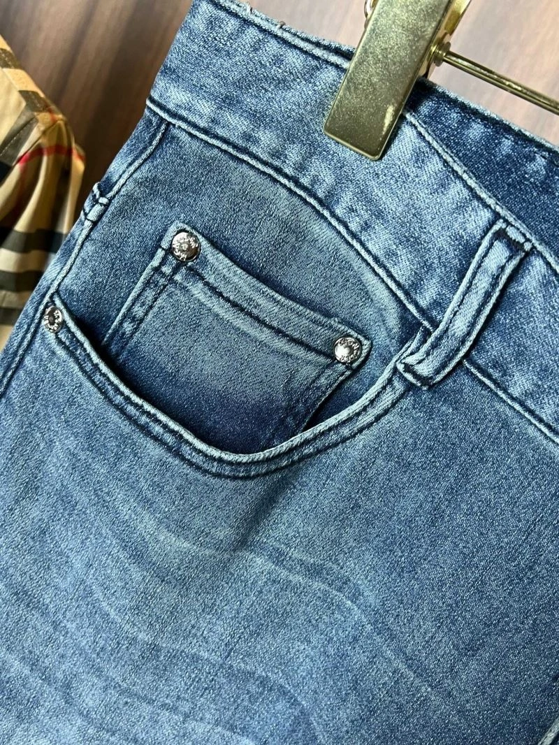Moncler Jeans Fashionable 142620