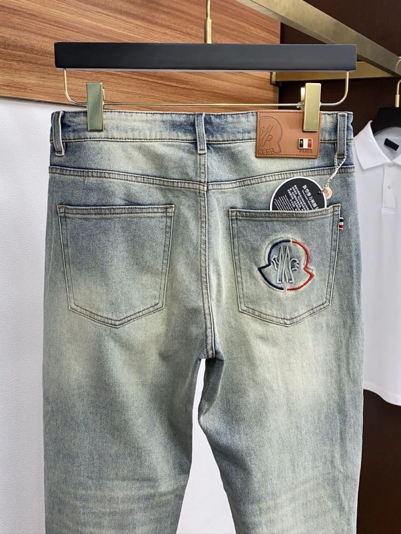 Reliable Moncler Jeans 142608