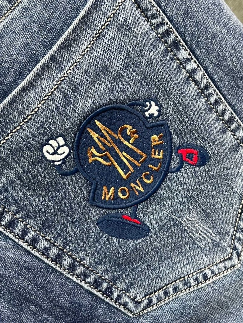 Moncler Jeans Durable 142606
