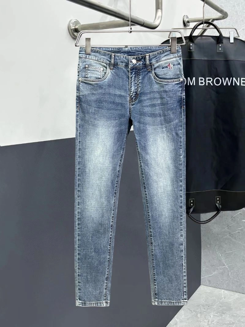 Moncler Jeans Lightweight 142609