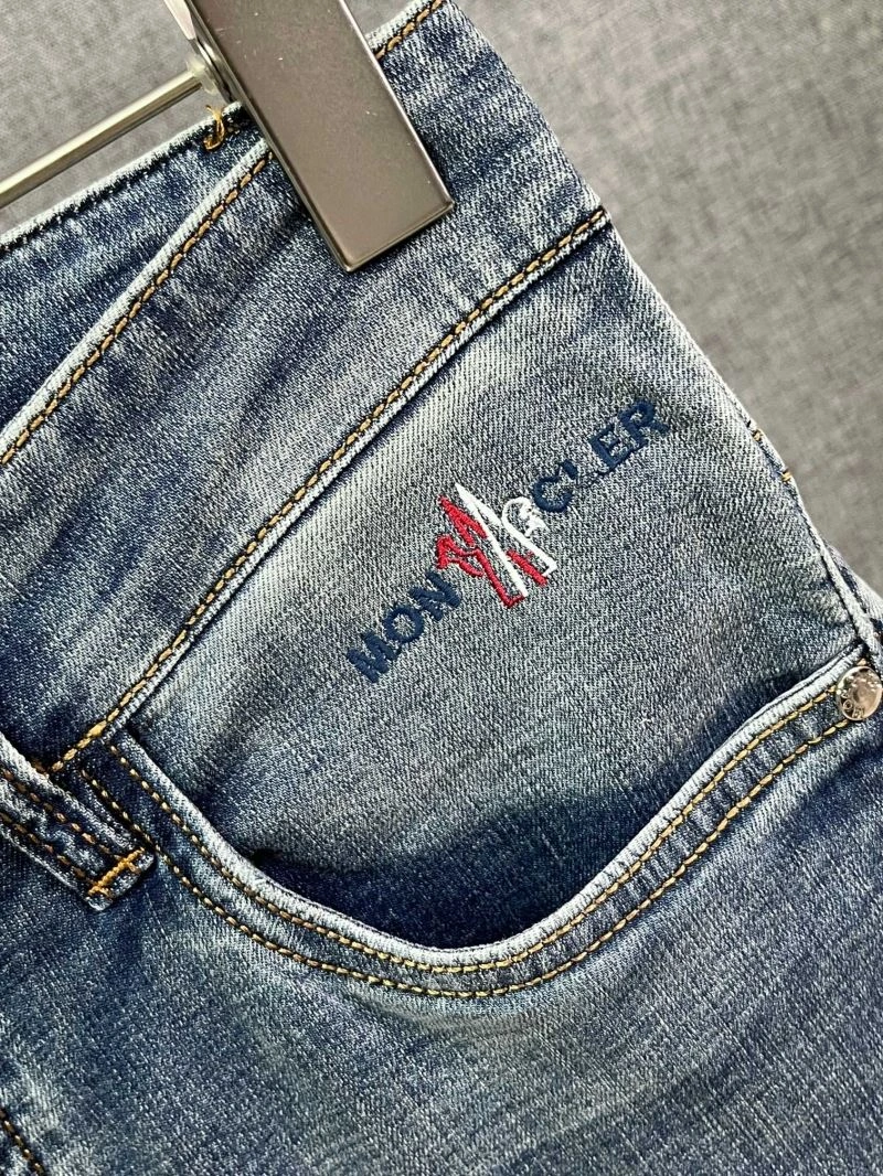 Moncler Jeans Lightweight 142609