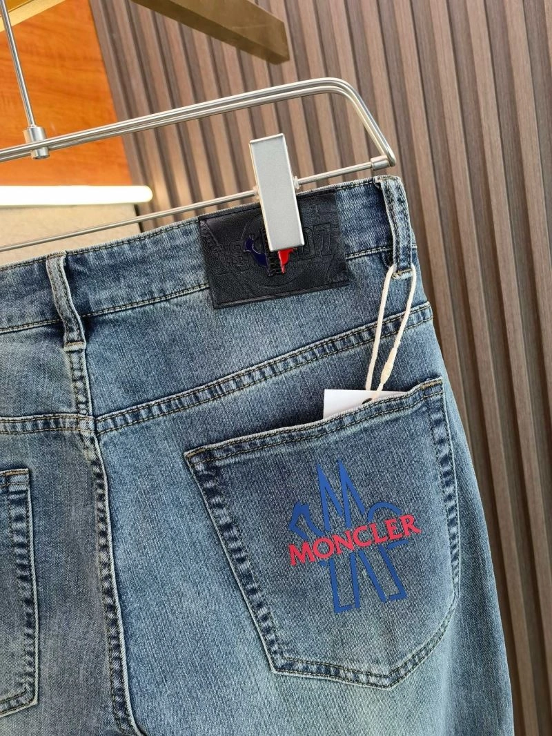 TravelReady Moncler Jeans 142610