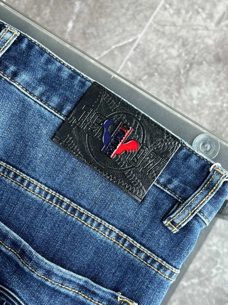 Moncler Jeans WeatherProof 142604
