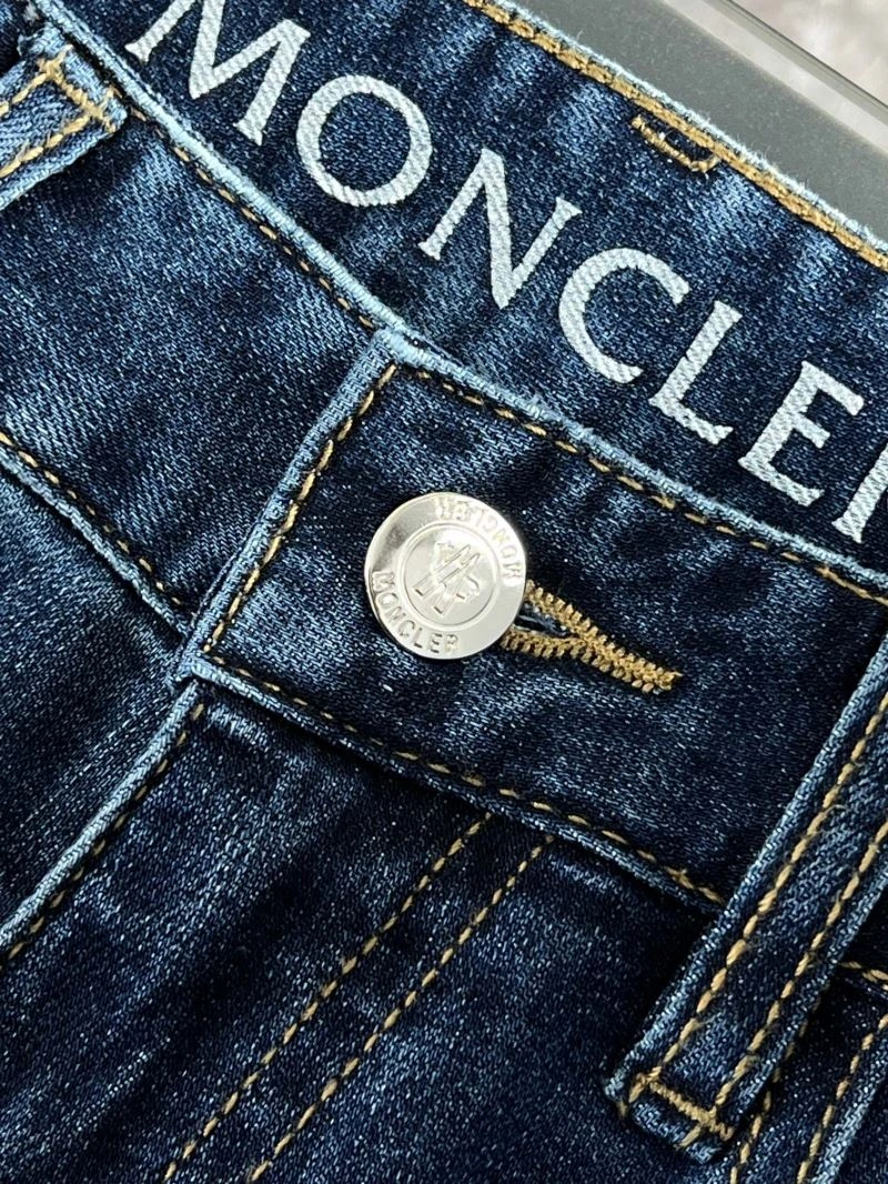 Moncler Jeans WeatherProof 142604