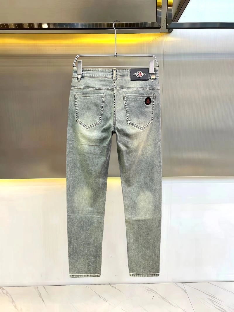 Compact Moncler Jeans 142605