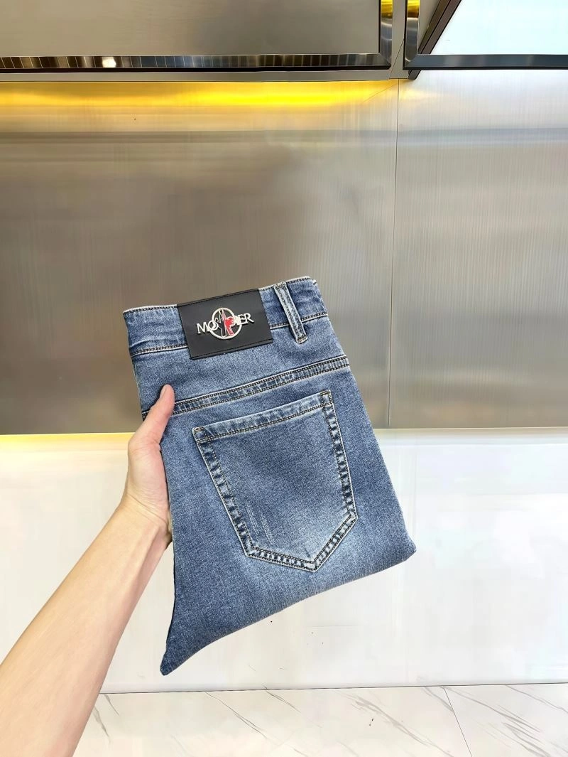 Chic Moncler Jeans 142603